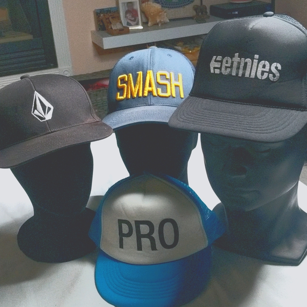 Lot of 4 Vintage Skateboard snapback trucker hats